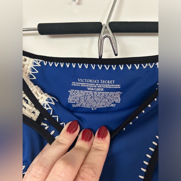 NWOT Size 34C Victoria’s Secret Strapless Bikini Top & Size Small Bikini Bottom - Picture 9 of 13